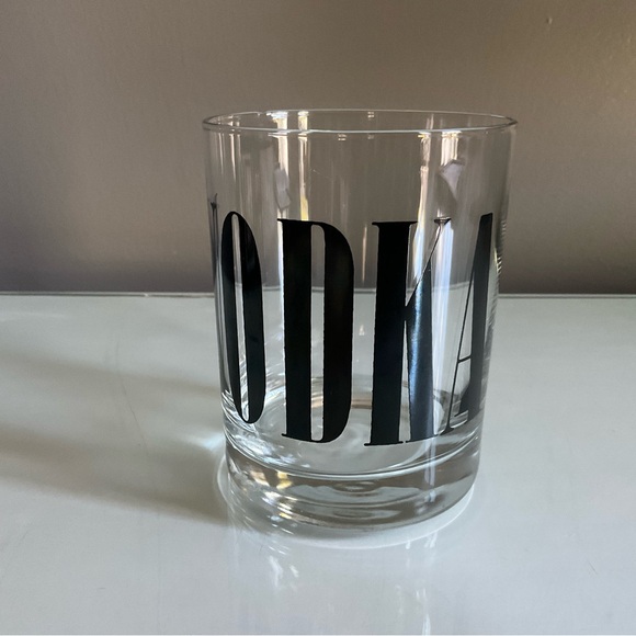 Vintage VODKA Graphic Rocks Glass - Picture 4 of 5